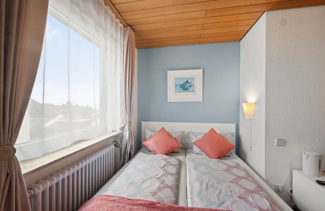 Ferienhaus Seehang-1